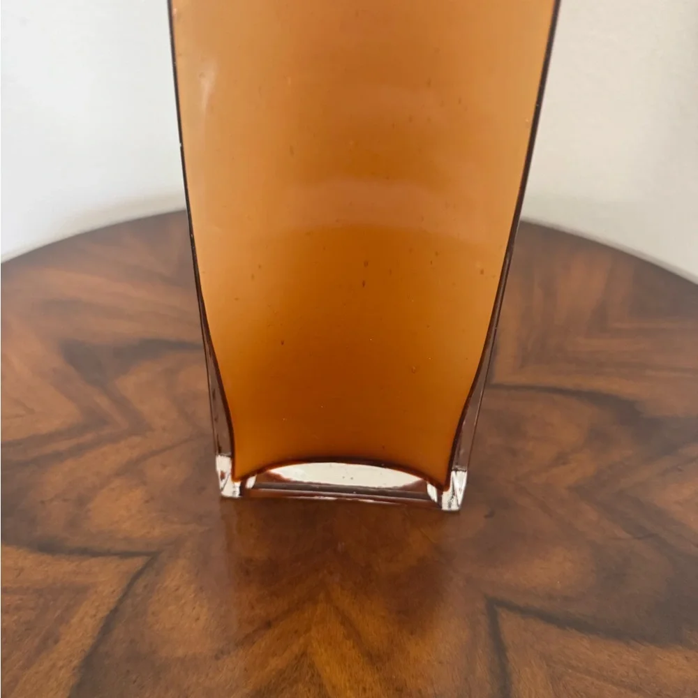 Elegant Italian Cased Amber Hand Blown Glass Vase 8 1/4 Inches - Picture 8 of 10